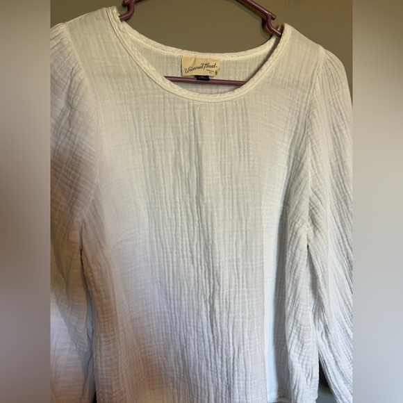 Universal Thread White Blouse Size Medium - Picture 3 of 5